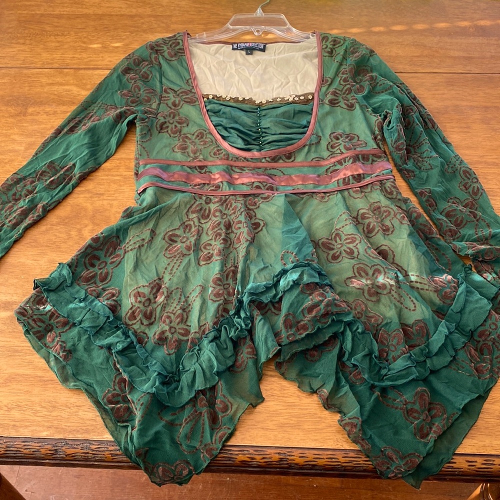 Green blouse